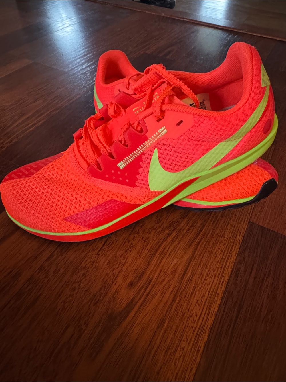NWOT Unisex Nike Racing Rival Waffle sneakers